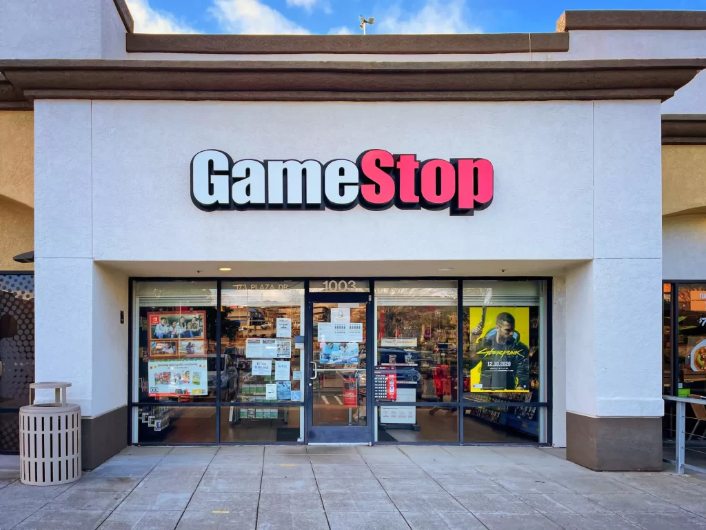 GameStop, the Largest Video Game Retailer, Considers Investing in Bitcoin