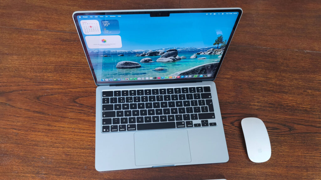 MacBook Air на M5: разбор, бенчмарки и честный ответ, кому он нужен
