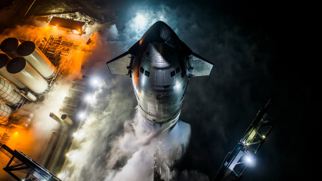 Starship пережил 13-й полёт, но Super Heavy снова ударился о воду: что удалось SpaceX