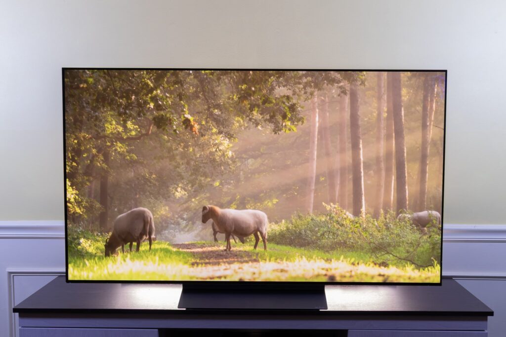 Samsung первой довела OLED для ноутбуков до 300 Гц: кому нужен такой экран Samsung первой довела OLED для ноутбуков до 300 Гц: кому нужен такой экран